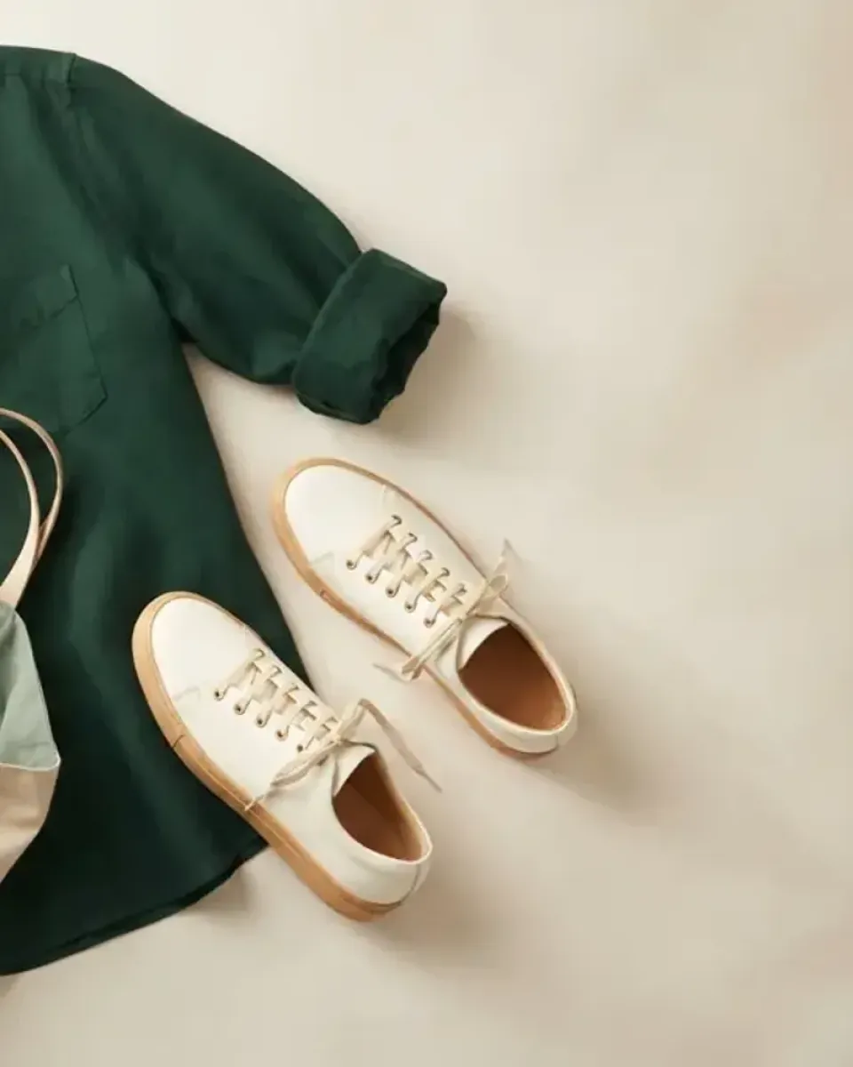 Court Sneakers