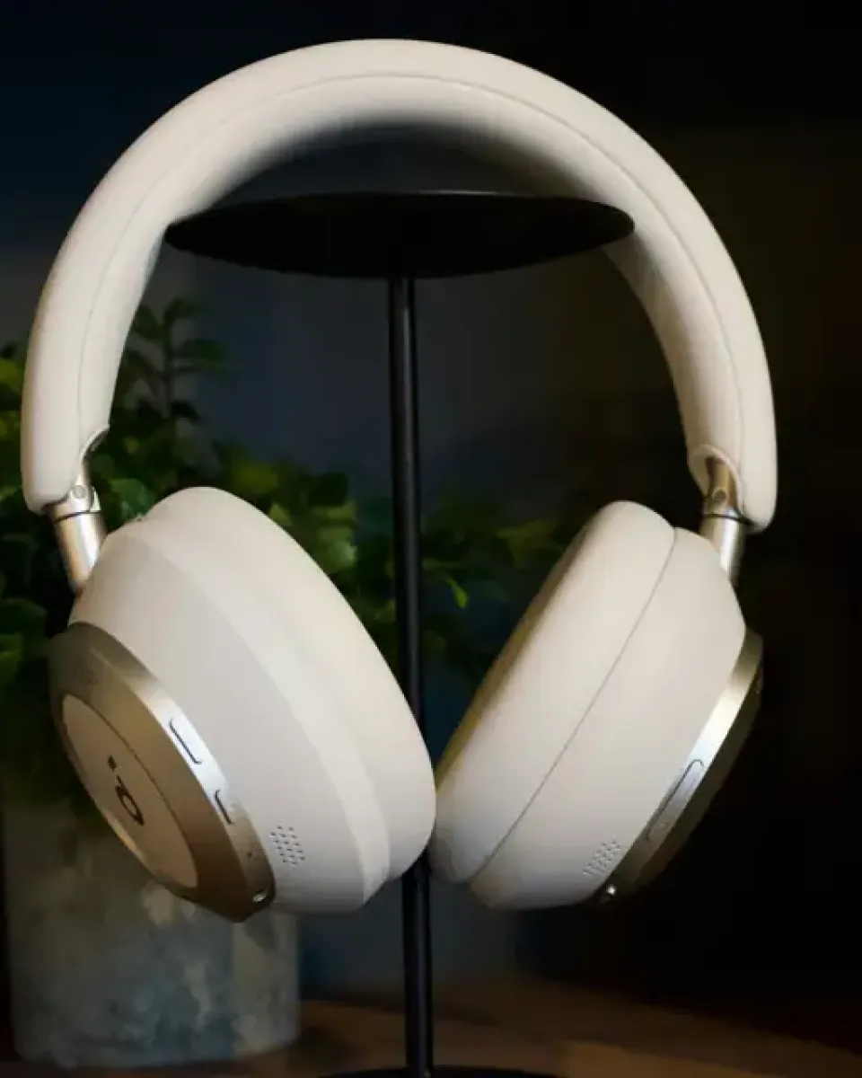 Aura Headphones
